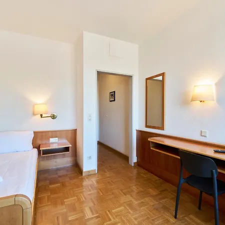 Home2stay In Neu Smart Tv Wifi Volksfest * Straubing