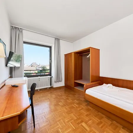 Home2stay In Neu Smart Tv Wifi Volksfest Apartment