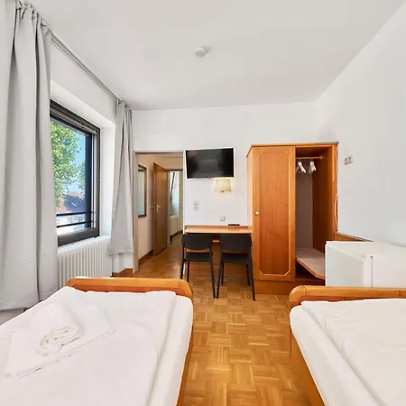 Home2stay In Neu Smart Tv Wifi Volksfest Lejlighed Straubing