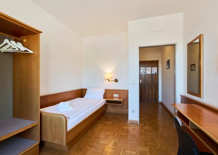 Monteurapartments In Neu Smart Tv Wifi Volksfest Appartement Straubing