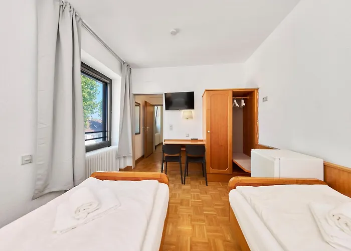 Monteurapartments In Neu Smart Tv Wifi Volksfest Appartement Straubing